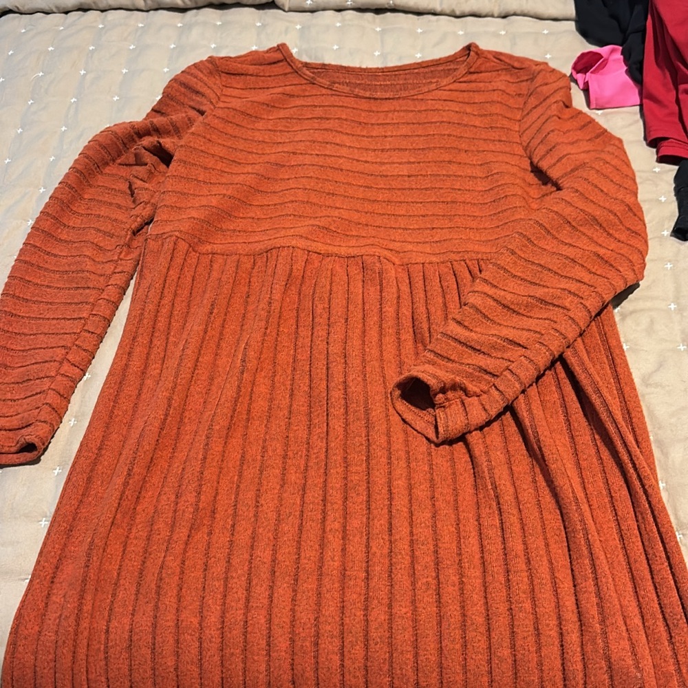 Elegant Rust Orange Ribbed Dress